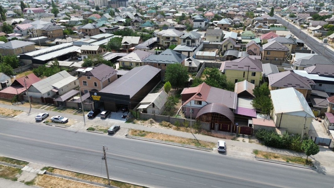 Продается участок по первой линии